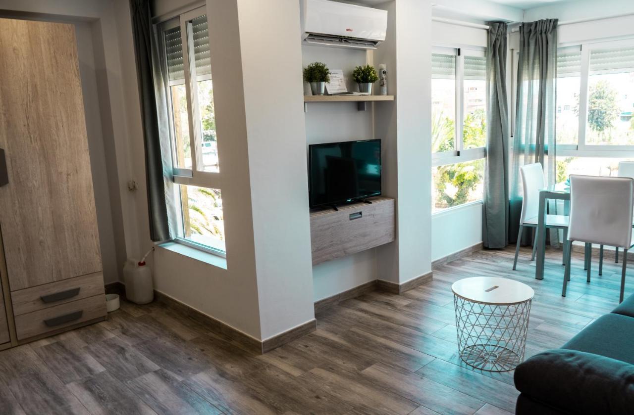 Algarrobo Beach Holidays - Alojamientos La Torre Kültér fotó