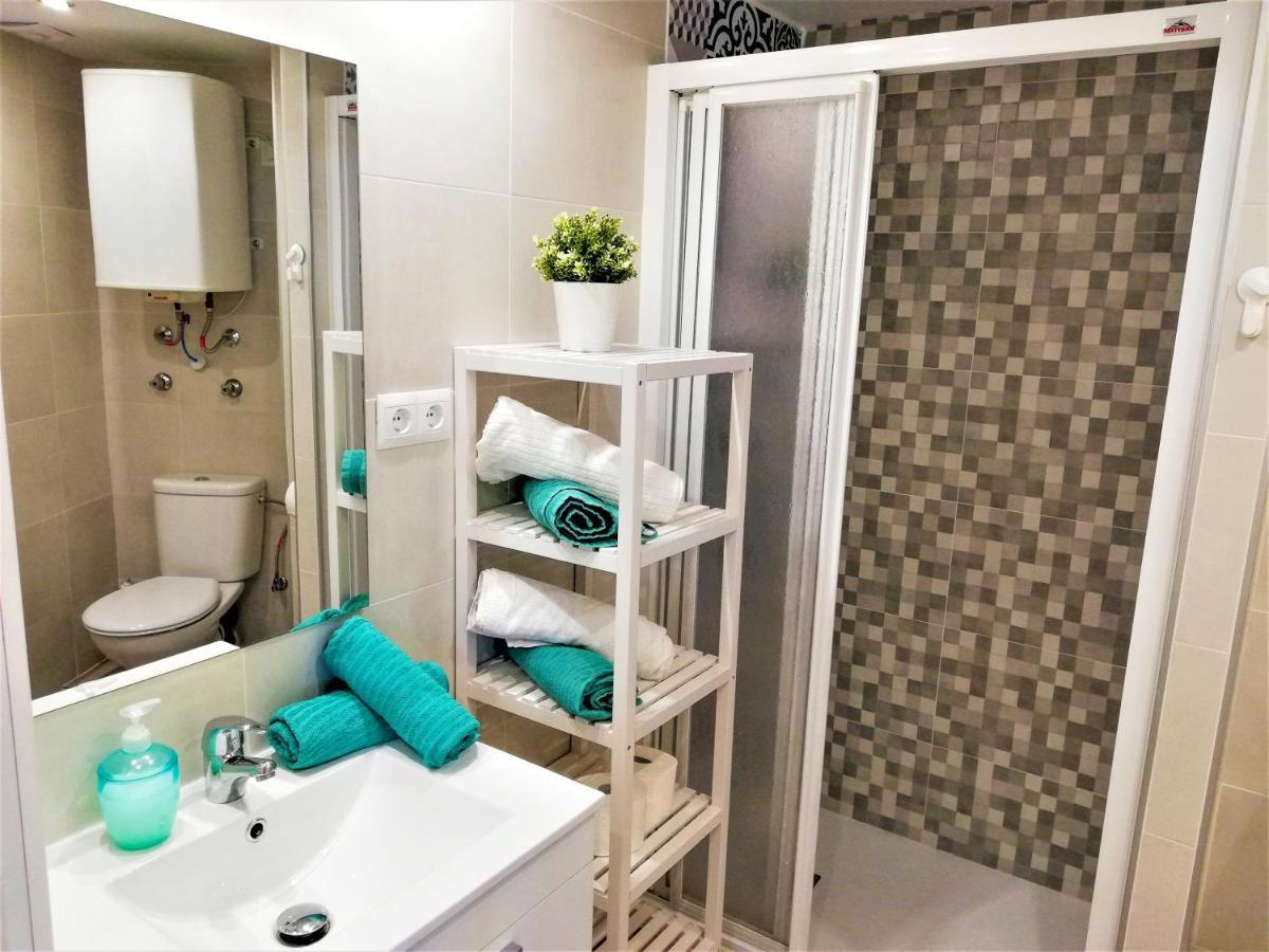Algarrobo Beach Holidays - Alojamientos La Torre Kültér fotó